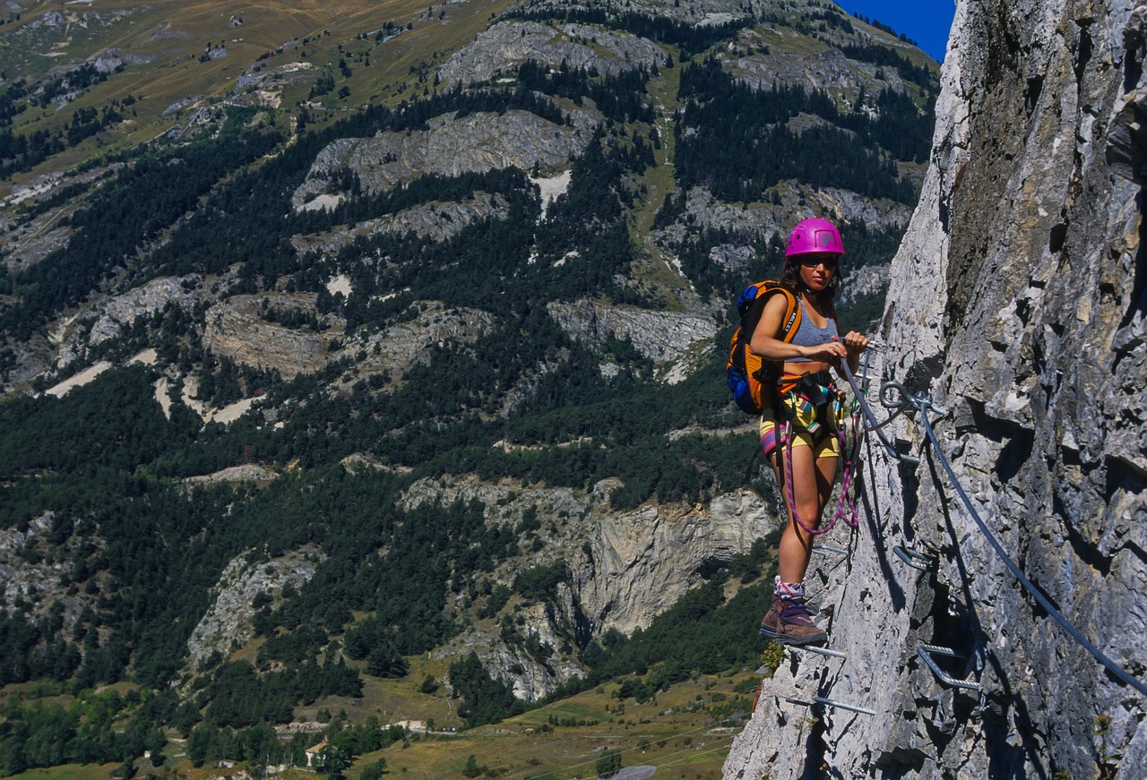 via ferrata, mountain, climbing-4423715.jpg